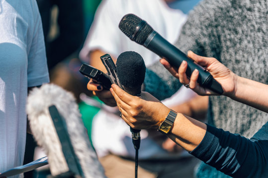 Former la relève journalistique comme il se doit : la mission du programme de journalisme du Collège La Cité