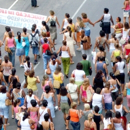 La rue, la nuit, les femmes sans peur : pour que la violence sexuelle faite aux femmes cesse pour de bon