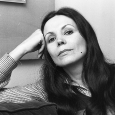 La chanteuse Renée Claude s