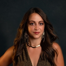 Un tout premier album imminent pour Flora Luna